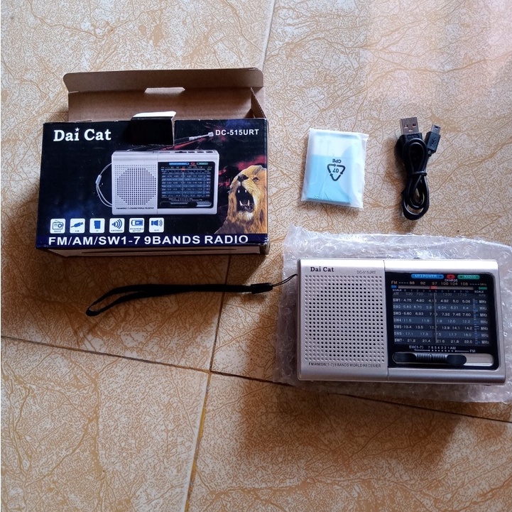 Đài Fm ĐẠI CÁT-515 thẻ nhớ, usb, nghe đài Radio trên sóng FM được thiết kế nhỏ gọn
