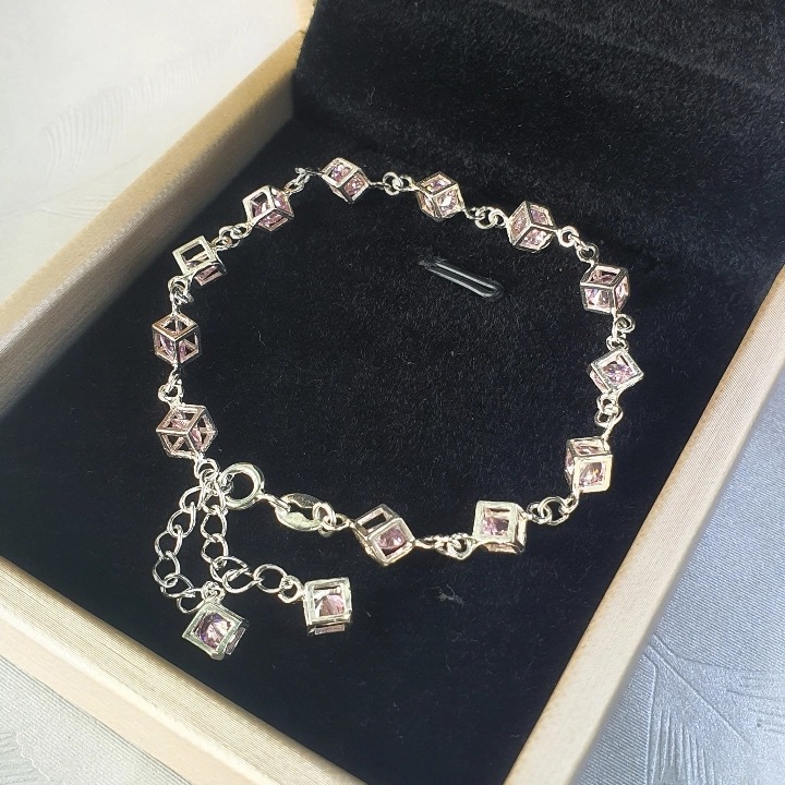 Vòng Tay Lắc Tay Nữ Đính Đá Hộp Lập Phương BẠC HIỂU MINH LTU564