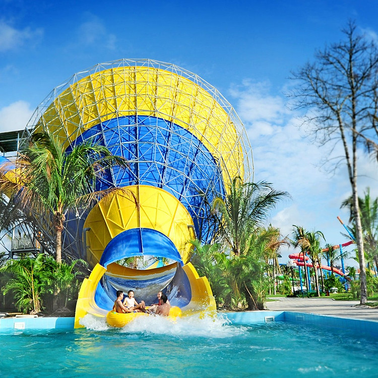 Combo Vé VinWonders Và Vé Vườn Thú Mở Vinpearl Safari Phú Quốc, Vui Chơi Trong 01 Ngày