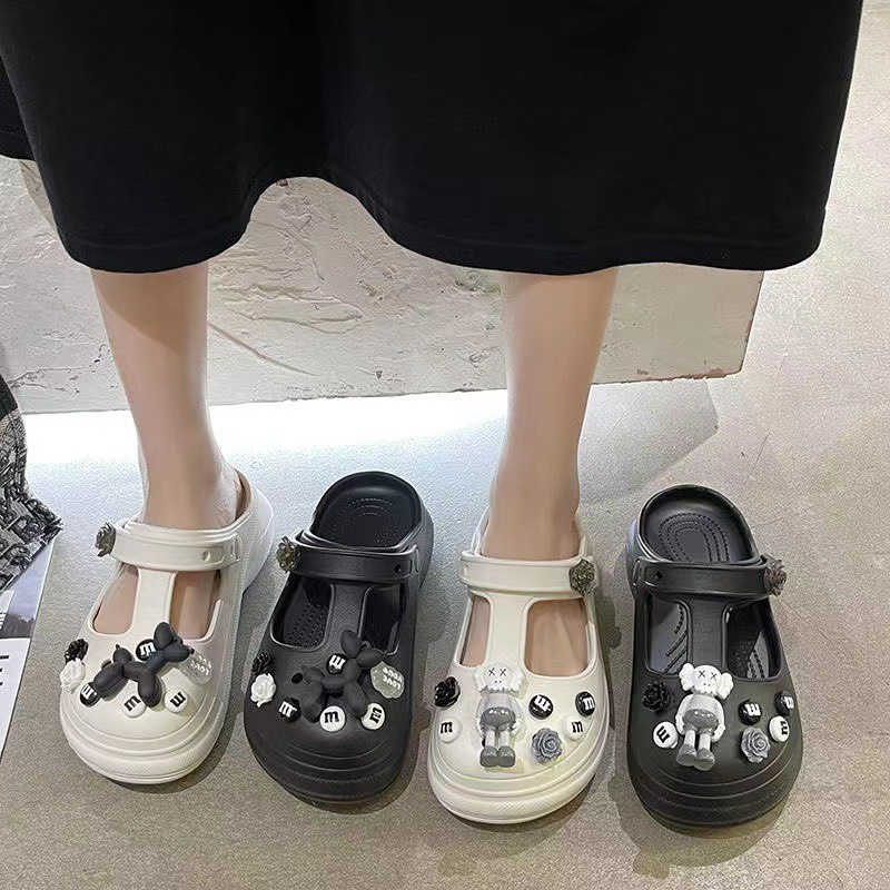 Dép Sandal Sục Khoét Đế Dày Siêu Nhẹ Thoải Mái Thời Trang Cross Siêu Xinh