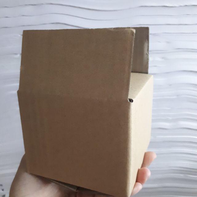 10 hộp carton đóng hàng 10x10 cao 8cm