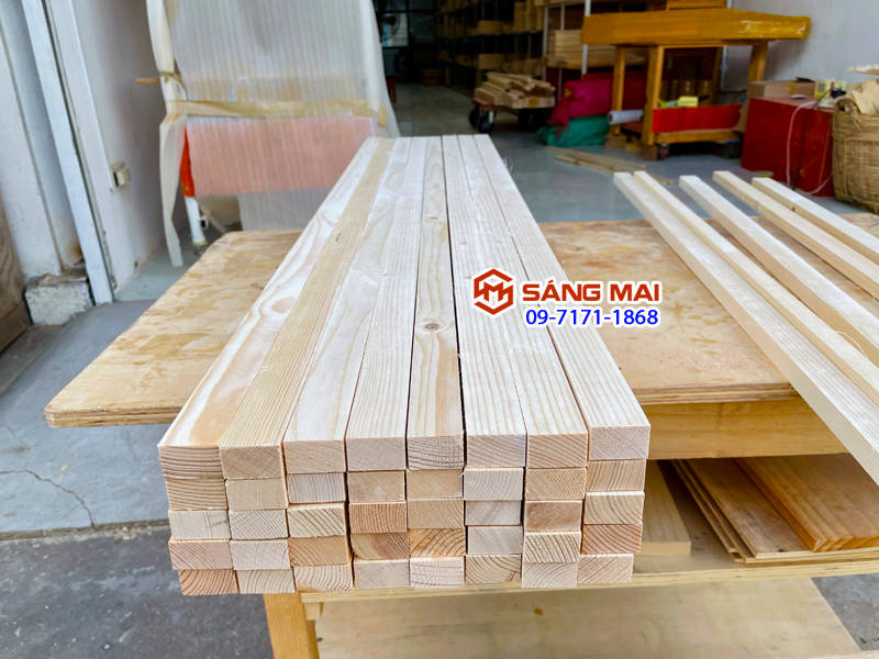 Thanh gỗ thông 2cm x 3cm x dài 1m + láng mịn 4 mặt