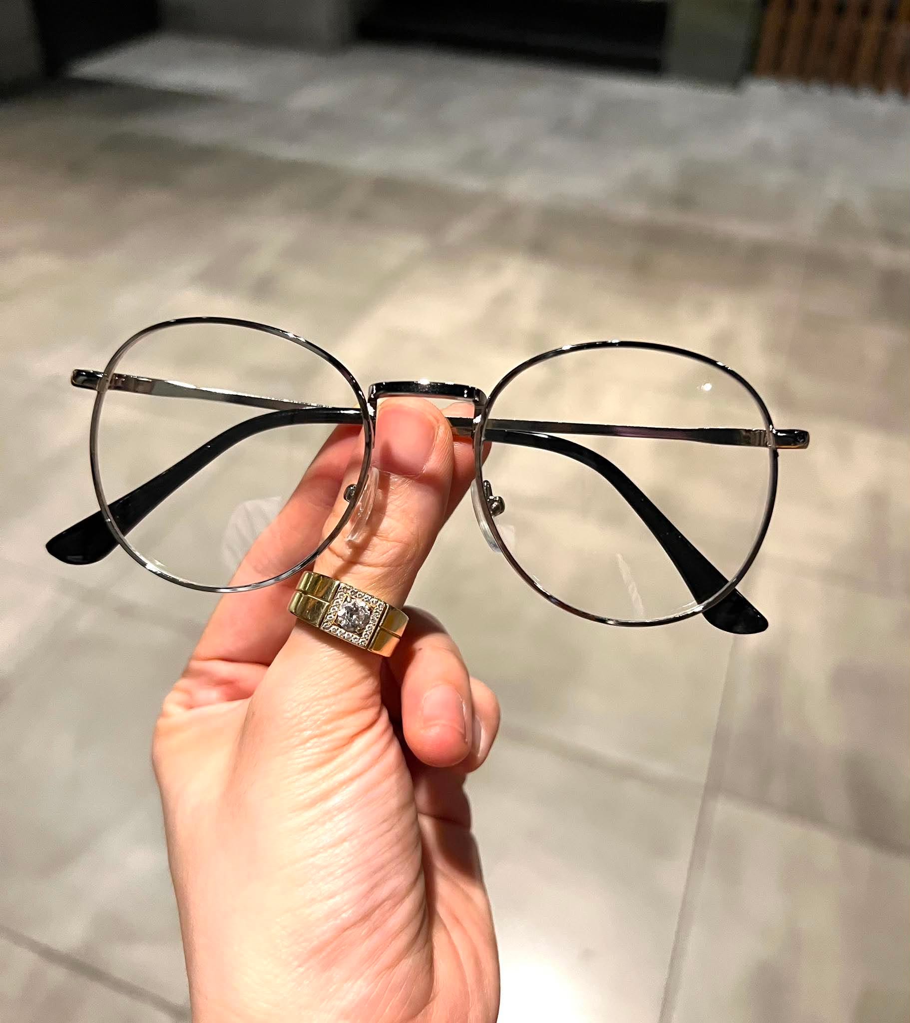 Kính vintage dáng tròn nhỏ phong cách cổ điển + Tặng phụ kiện hộp đựng, khăn lau