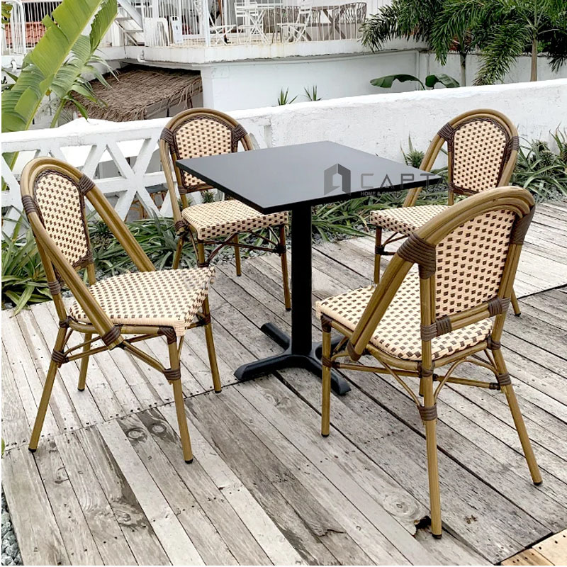 Ghế ăn ngoài vườn giả mây CC2034A Nội thất Capta Ghế cafe ngoài trời nệm nhựa đan màu trắng đen khung nhôm sơn màu nâu vàng cổ điển