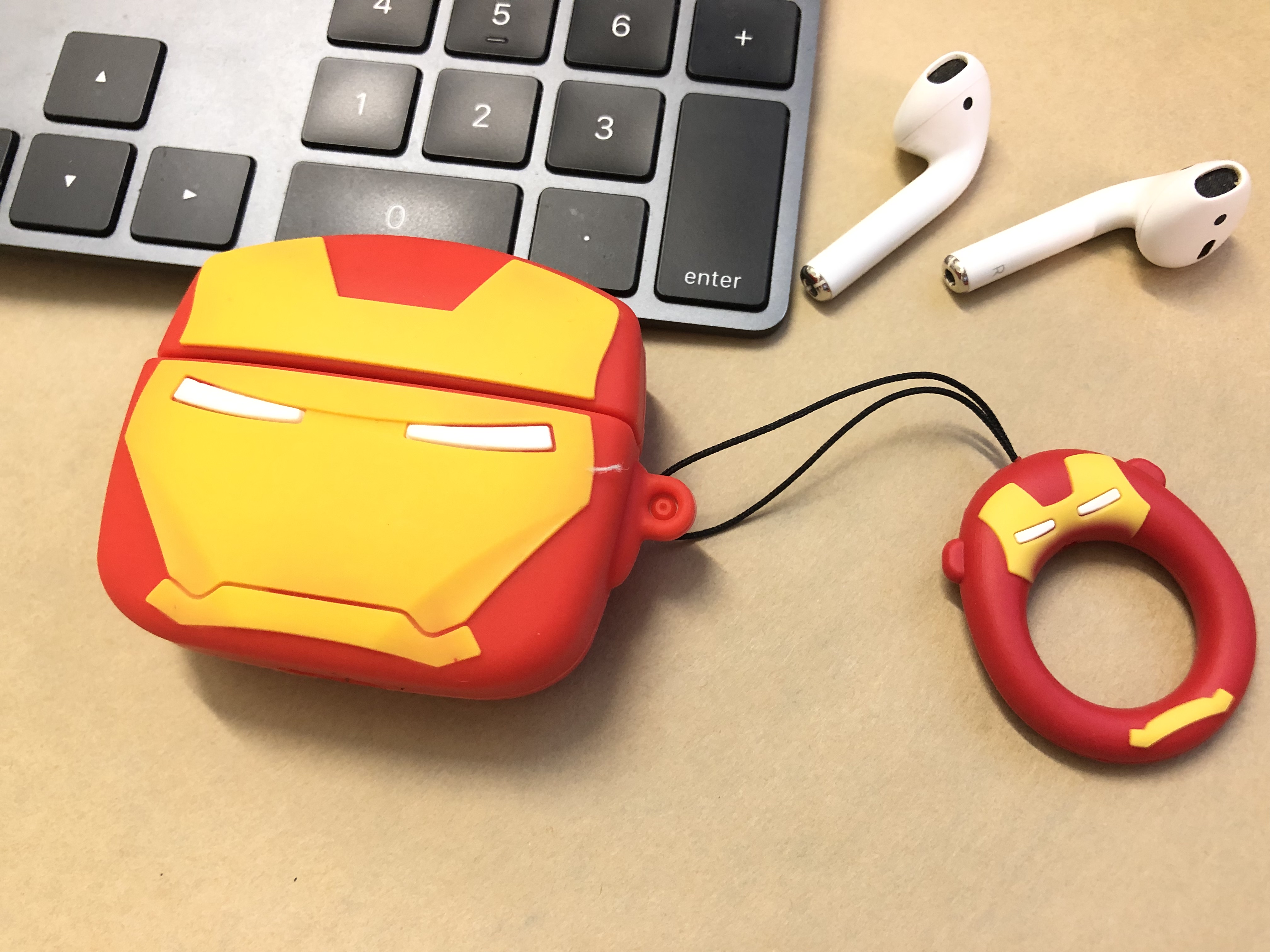 BAO CASE SILICON VỎ ỐP SILICON BẢO VỆ CHO TAI NGHE AIRPODS ĐỦ CỠ SIÊU ANH HÙNG AVENGERS HÌNH NGƯỜI SẮT IRONMAN