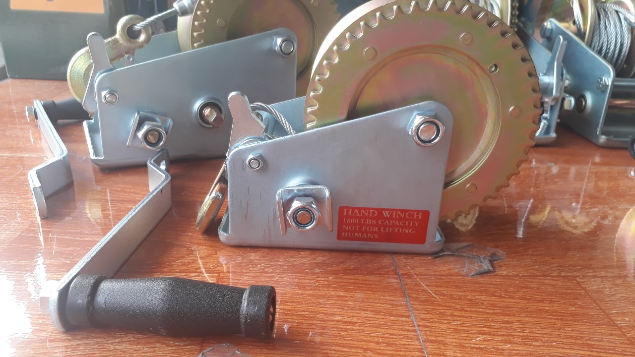 Tời quay tay 1600LBS- tải trọng nâng 726 kg, cáp 8m