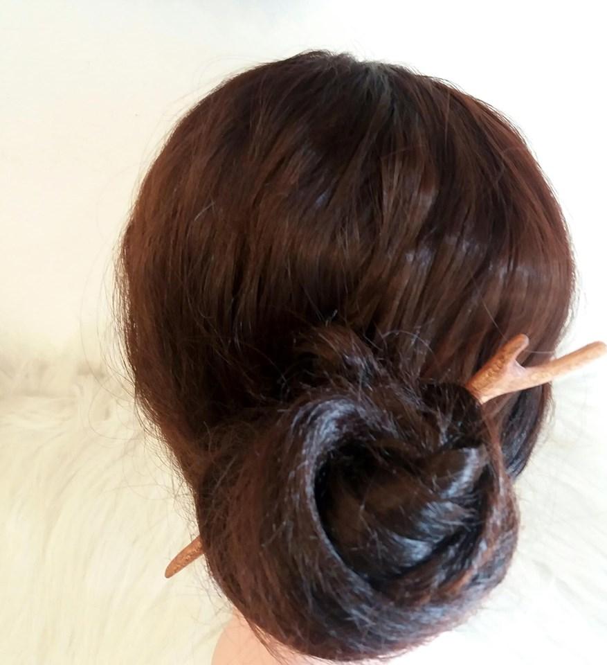 TRÂM CÀI TÓC GỖ SIMPLE 2