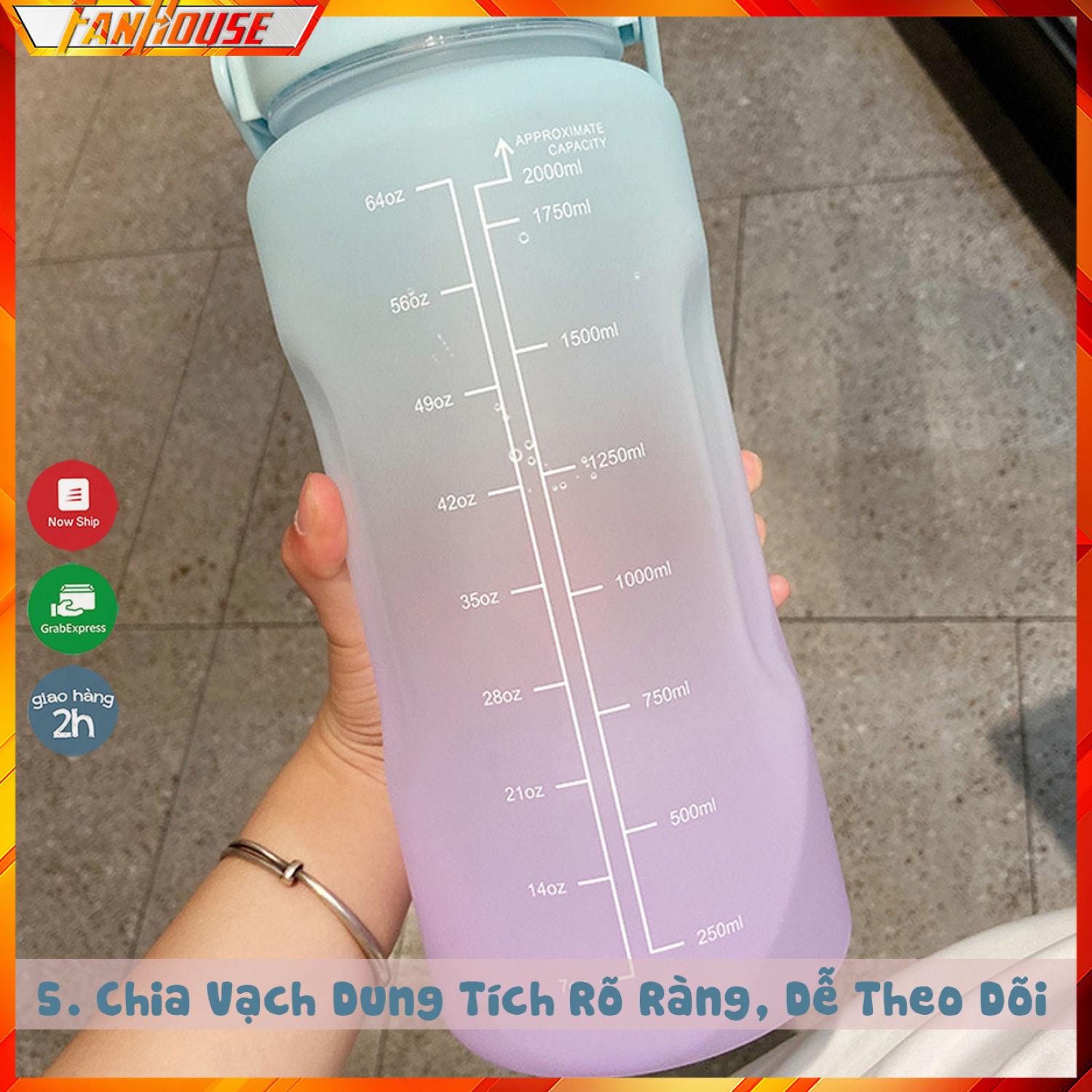 Bình đựng nước 2L dễ thương chia vạch báo giờ nhắc uống nước Fan House tặng Sticker bình nước 2lit có ống hút tiện lợi