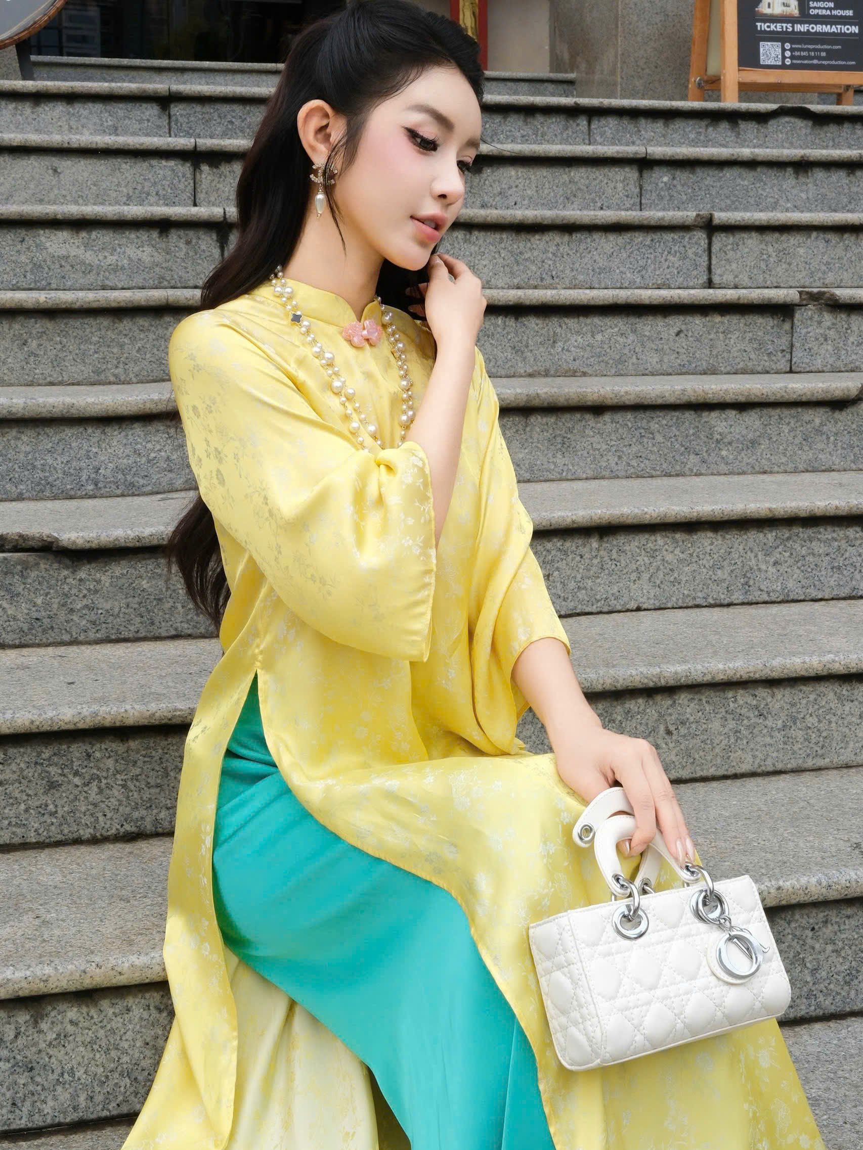 Áo dài Hoàng Lam NGADO , áo dài Tết , áo dài cách tân , áo dài truyền thống