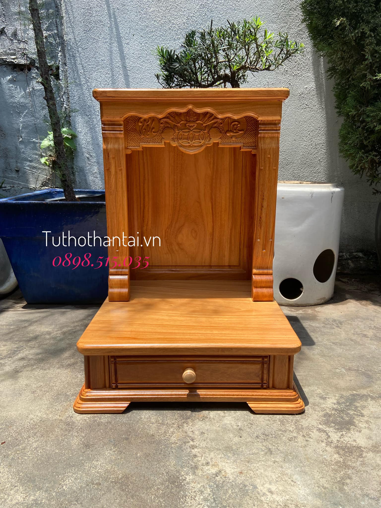 Bàn thờ thần tài ông địa mẫu hiện đại mới nhất 48 x 68cm - Gỗ Gõ Đỏ