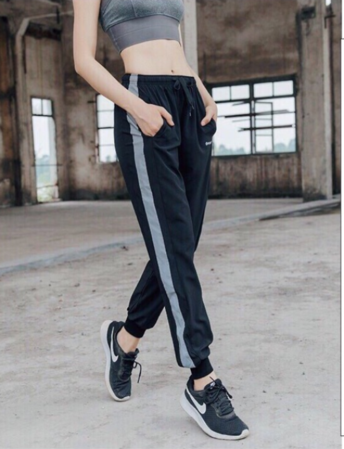 QUẦN JOGGER NỮ VẢI DÙ CAO CẤP NHIỀU MÀU ĐA NĂNG - Hồng