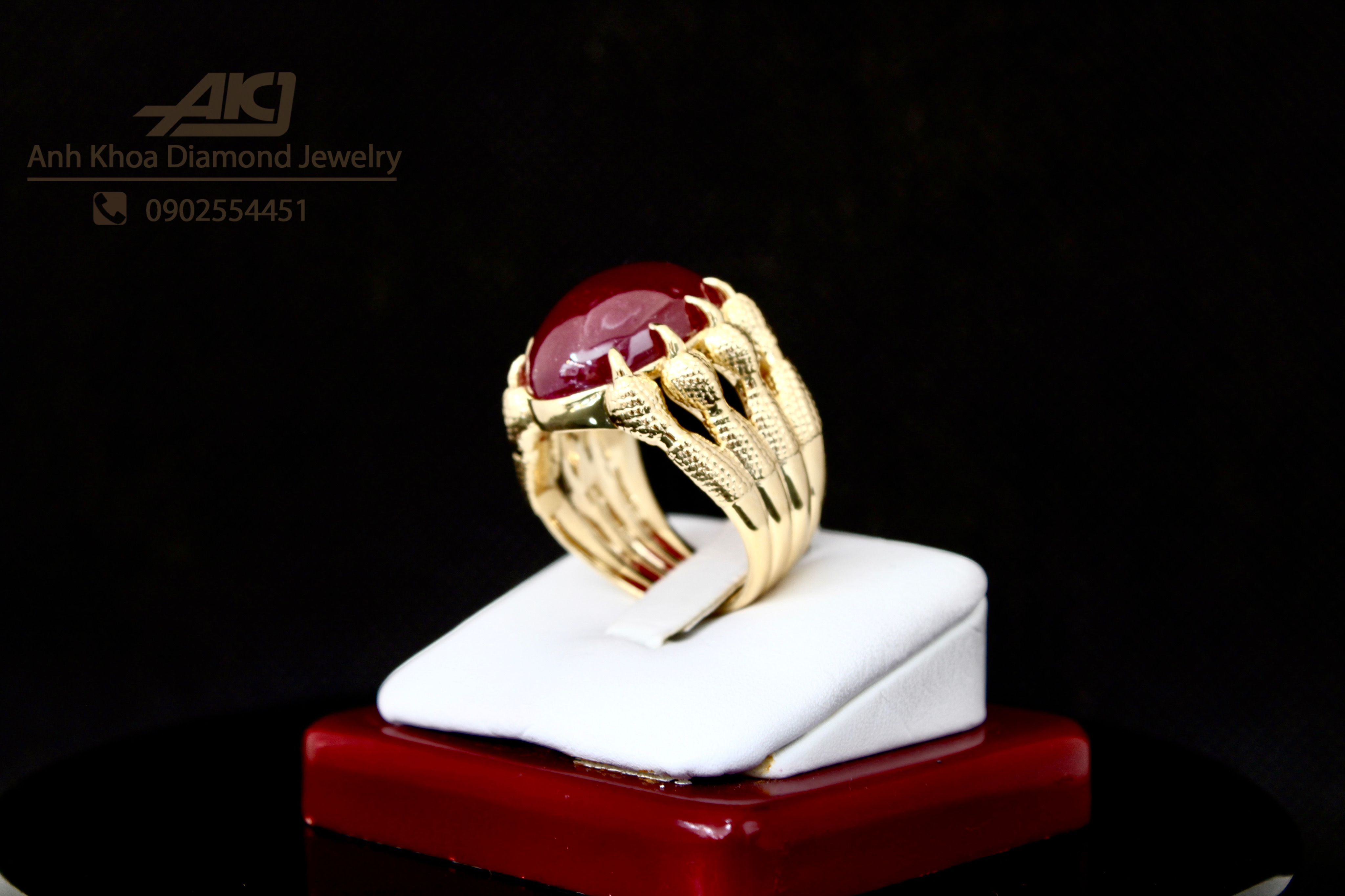 Nhẫn đính ruby thiên nhiên , móng rồng phong thuỷ