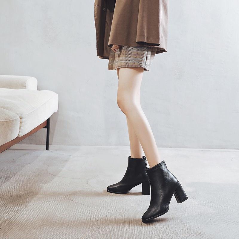 Bốt nữ cổ lỡ hàng QC lót lông đẹp gót cao 7 phân (mã 5261)