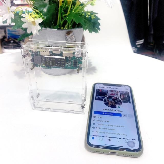 Box sạc dự phòng mica trong suốt kèm mạch (Không kèm pin)