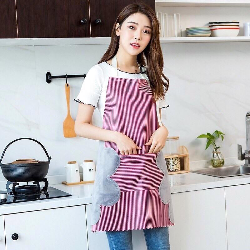 Tạp Dề Hoa To, Có Khăn Lau Bên Hông Tạp Dề Chồng Thấm