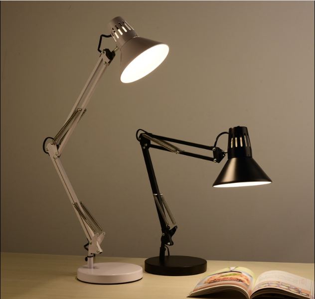 Đèn để bàn chóa kiểu mới có thanh sọc thoát nhiệt kèm bóng LED và chân kẹp bàn