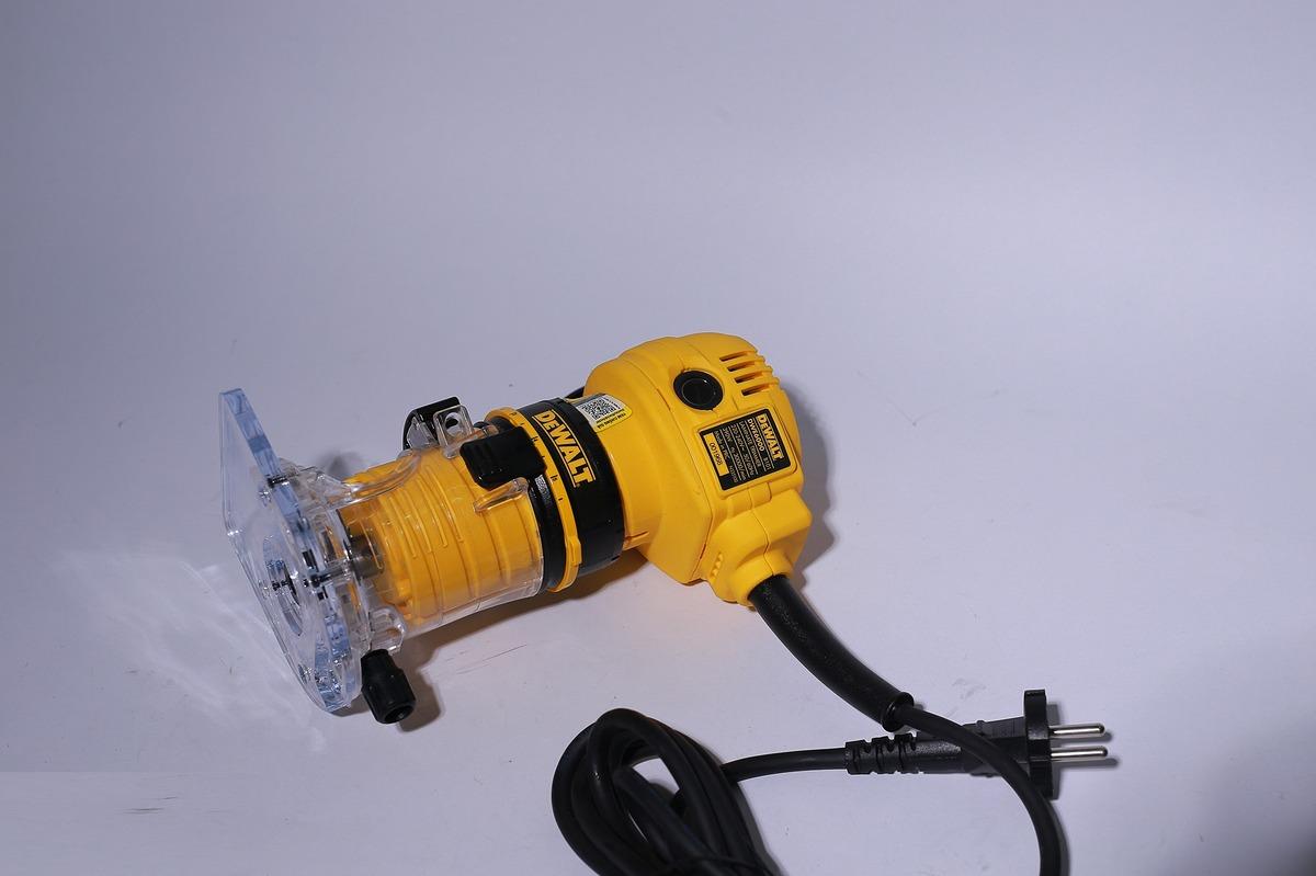 MÁY PHAY 390W DEWALT DWE6000-B1- HÀNG CHÍNH HÃNG