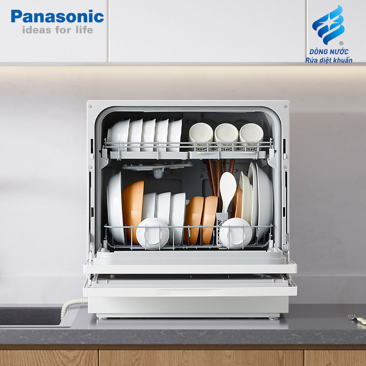 Máy rửa chén bát để bàn Nhật Bản Panasonic NP-TH1WEVN có chức năng sấy khô, bảo hành 12 tháng - Hàng chính hãng
