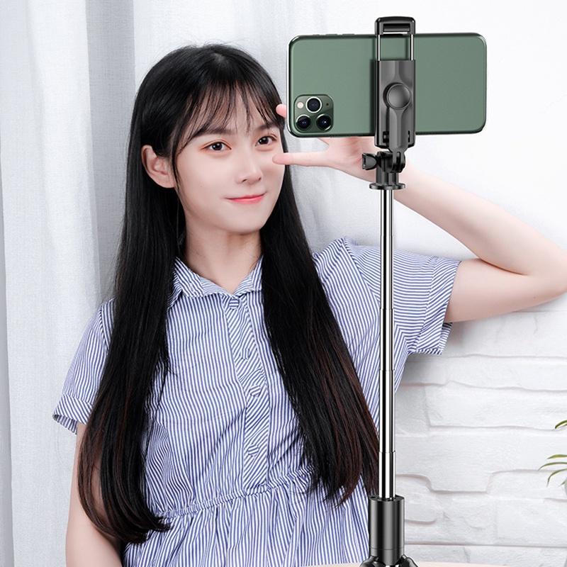 Gậy Selfie Bluetooth Không Dây Xoay 360 Độ Có Đèn