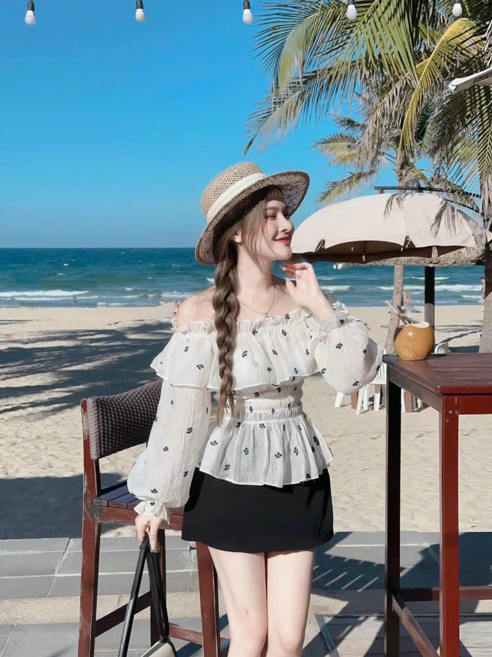 SÉT CHÂN VÁY CÓ LÓT VẢI COTTON LẠNH KÈM ÁO BÈO VAI TAY DÀI CÓ MÚT NGỰC VẢI TƠ XỐP HOA MÀU Y HÌNH