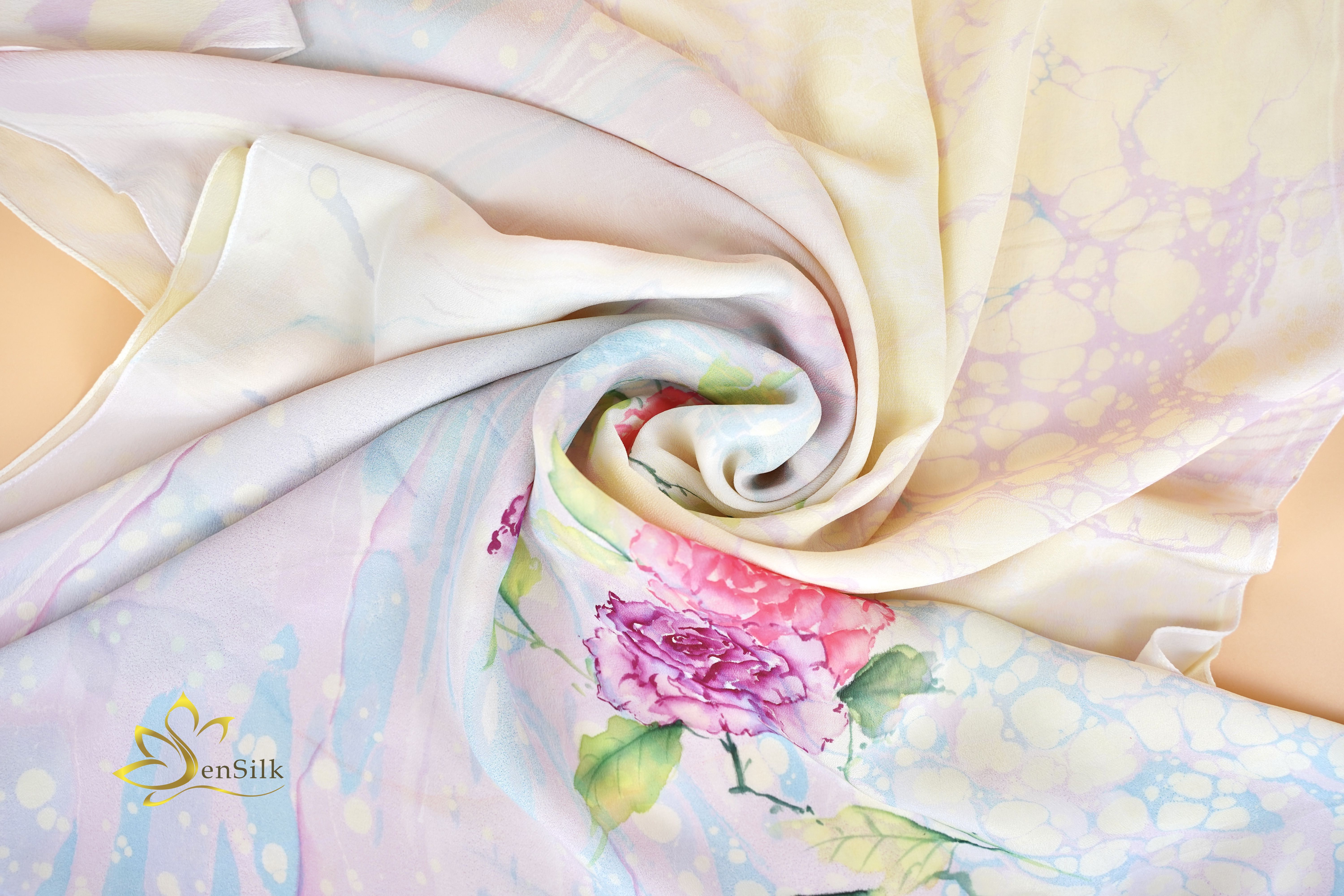 Khăn Thủy Ấn Hoa Hồng Cổ SenSilk – Tình Yêu Bất Diệt – Marbled Silk Scarf