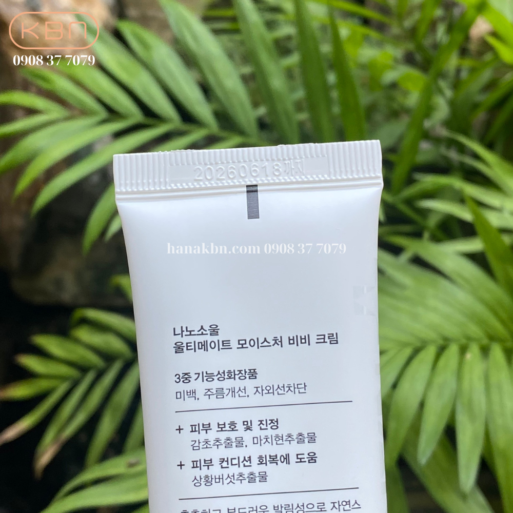 Kem Chống Nắng Dưỡng Trắng Ultimate Moisture BB Cream SPF 33 PA +++ (50ml) - Hàn Quốc (Hàng Chính Hãng)
