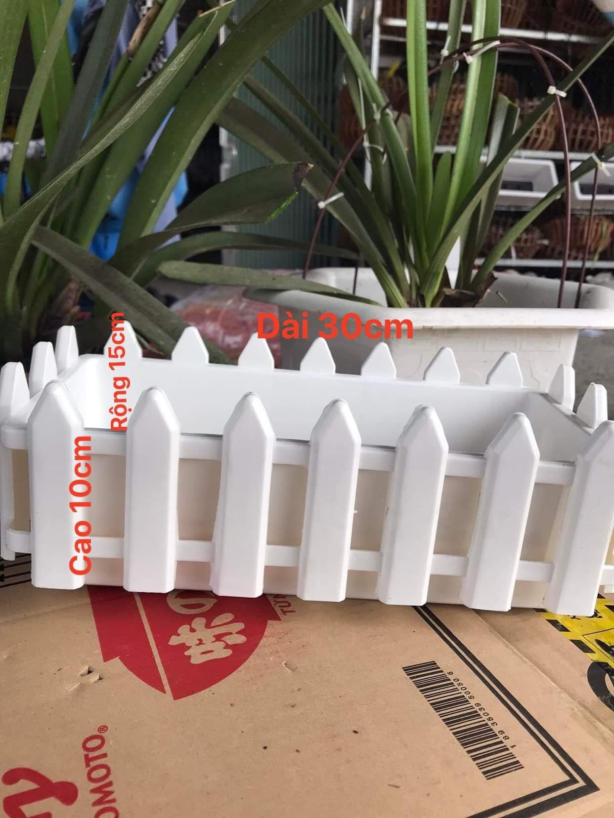 Chậu Trồng Cây Hàng Rào Size 30 x 15x10 cm - Hàng Loại 1 Dày, Bóng Đẹp