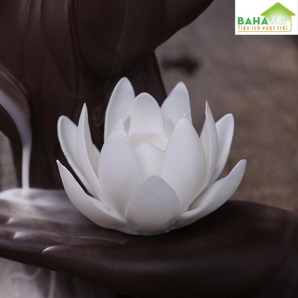 THÁC KHÓI TRẦM HƯƠNG TRÊN BÀN TAY PHẬT "BAHAMAR" Sáng tạo vẻ đẹp với phong cách điêu khắc, thú vị và hấp dẫn