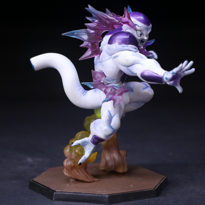 Mô hình Dragon Ball Frieza Đại Đế cấp độ 4 chiến đấu