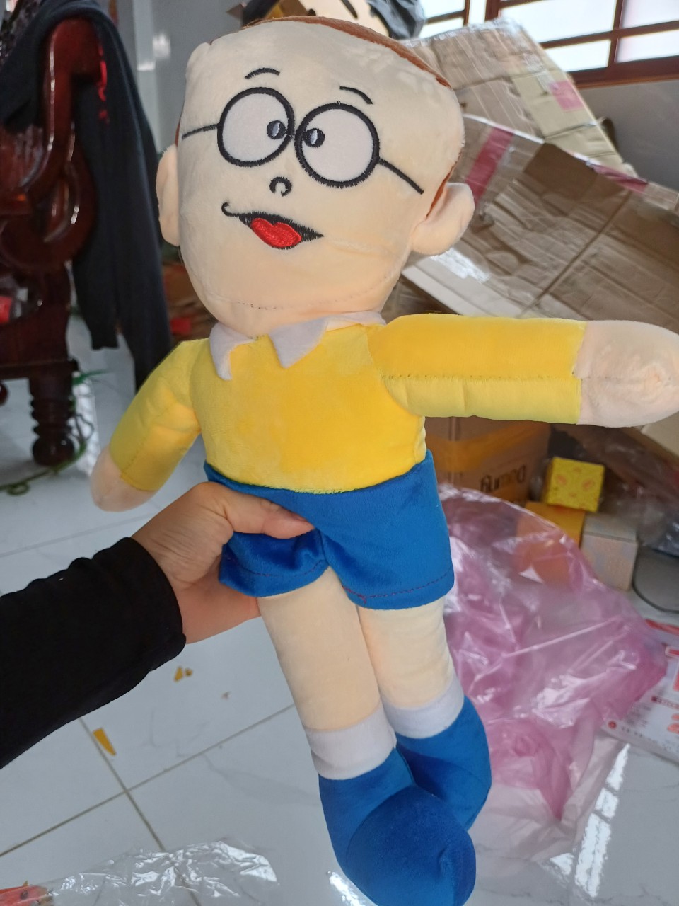 Gấu bông nobita dễ thương