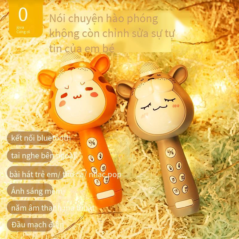 Khuyến mãi để xoa dịu trẻ em micro nhỏ đồ chơi trẻ em máy hát karaoke âm thanh tích hợp micro không dây bluetooth quà tặng