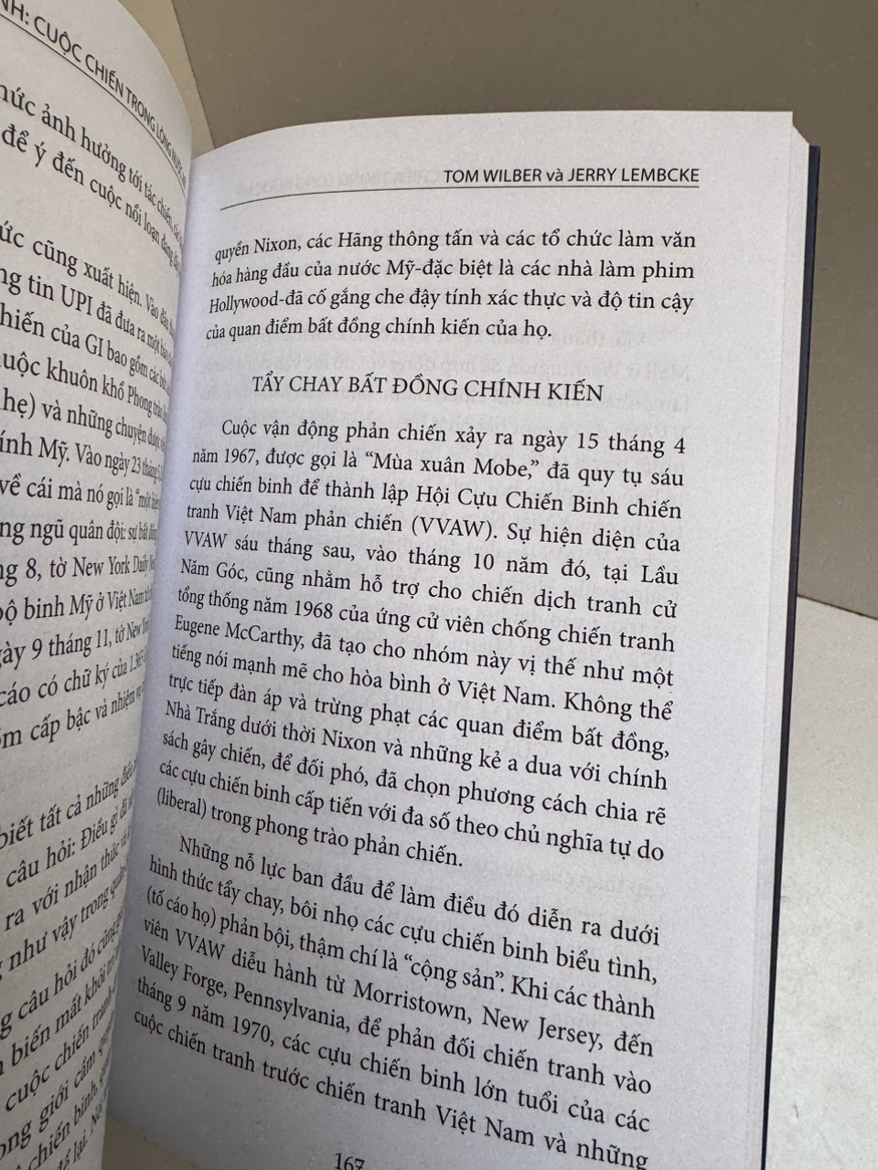 [Chú thích, ảnh minh họa] TÙ BINH MỸ VÌ HÒA BÌNH: CUỘC CHIẾN TRONG LÒNG NƯỚC MỸ - Tom Wilber và Jerry Lembcke - Lê Đỗ Huy dịch - NXB Thế Giới