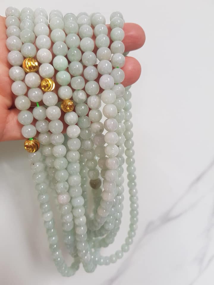 SỢI DÂY CHUỖI 108 HẠT CÓ VIÊN BI VÀNG MỚI ĐẸP ĐEO CỔ HAY NIỆM TỊNH TÂM ĐÁ CẨM THẠCH TỰ NHIÊN SIZE HẠT 7MM MÀU XANH NGỌC NHẸ BÓNG ĐẸP LẮM Ạ