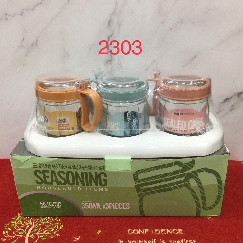 Bộ 3 hũ đựng gia vị thủy tinh Seasoning cao cấp có khay ( giao ngẫu nhiên )