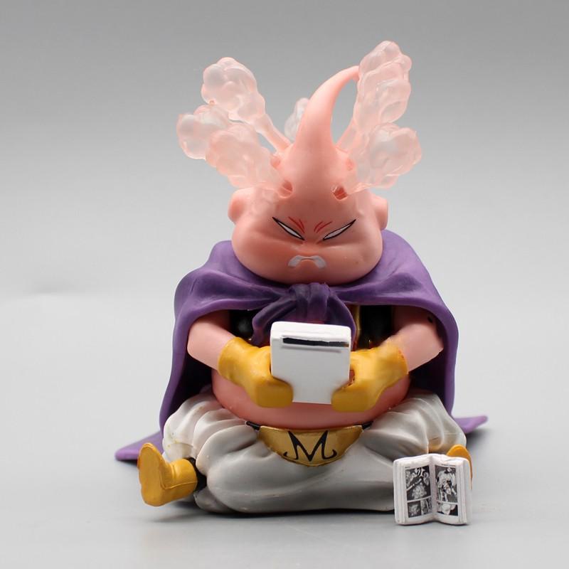 Mô hình majin buu mập biểu cảm khi chơi game đáng yêu