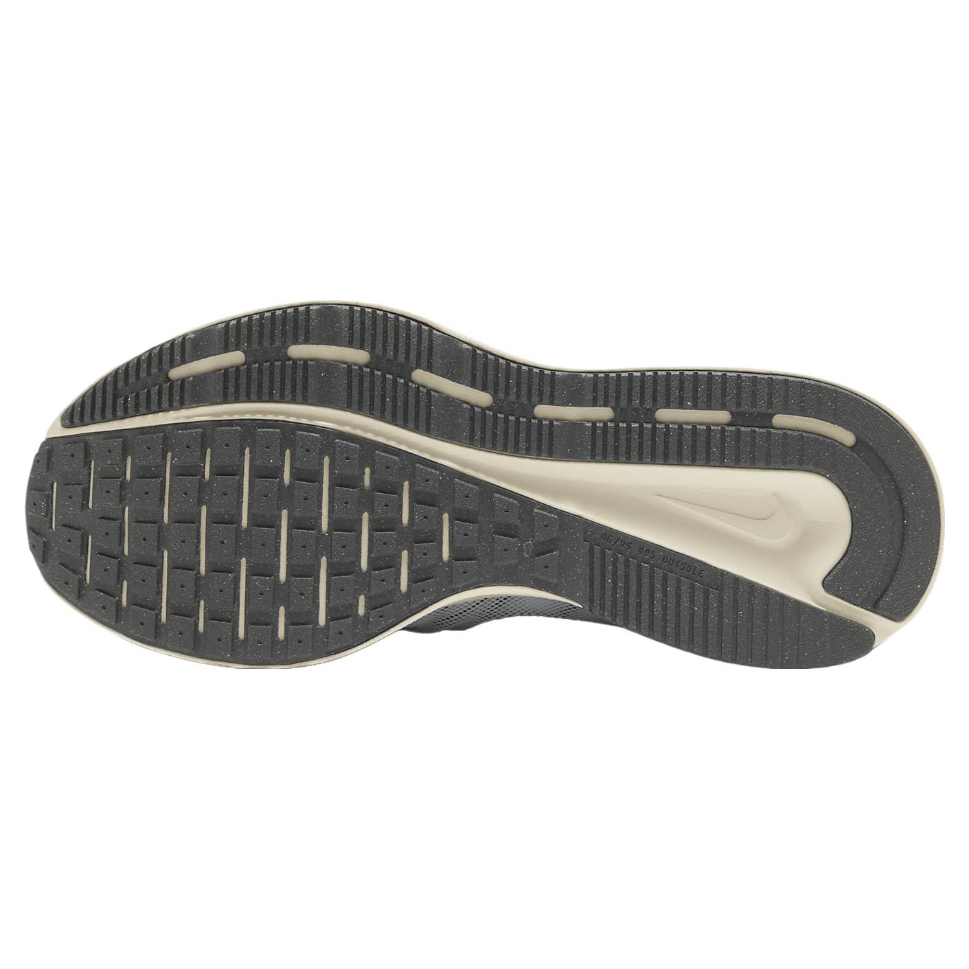 Giày chạy bộ nam NIKE RUN SWIFT 3