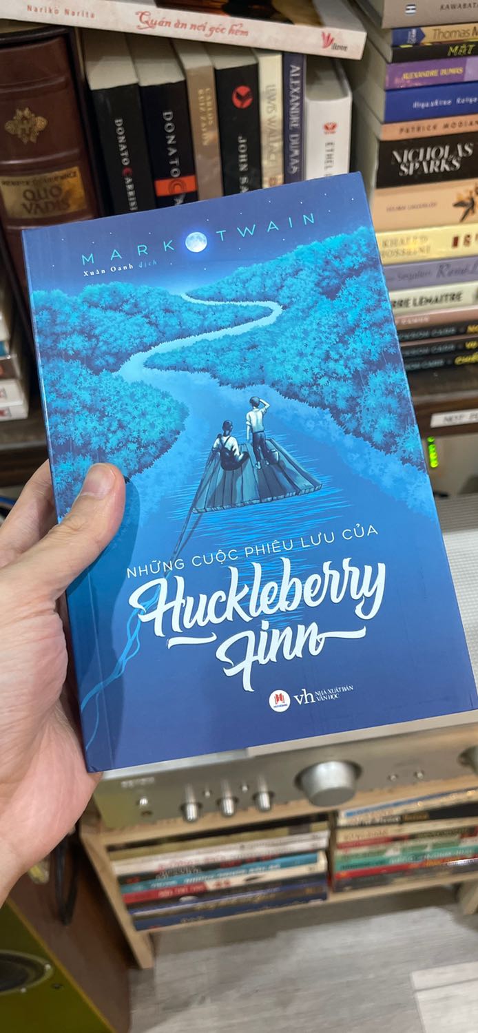 Sách - Những cuộc phiêu lưu của Huckleberry Finn - 2H Books