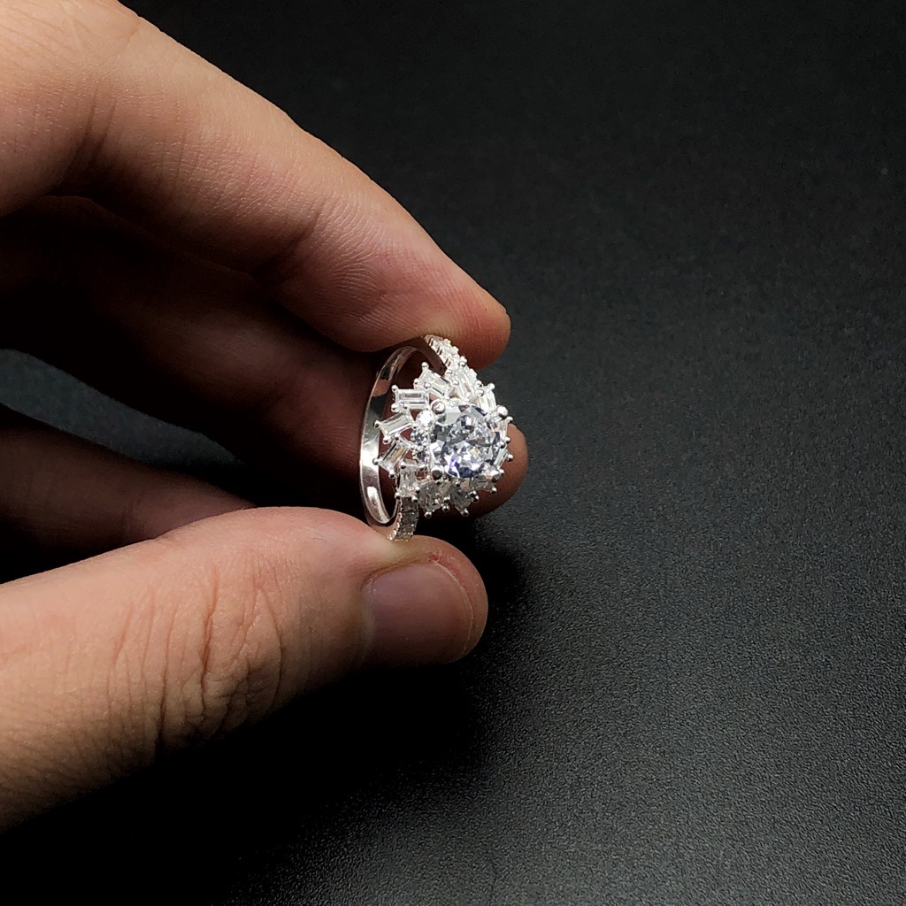 Nhẫn Nữ Đính Đá Chính Hãng Bạc Hiểu Minh NU502