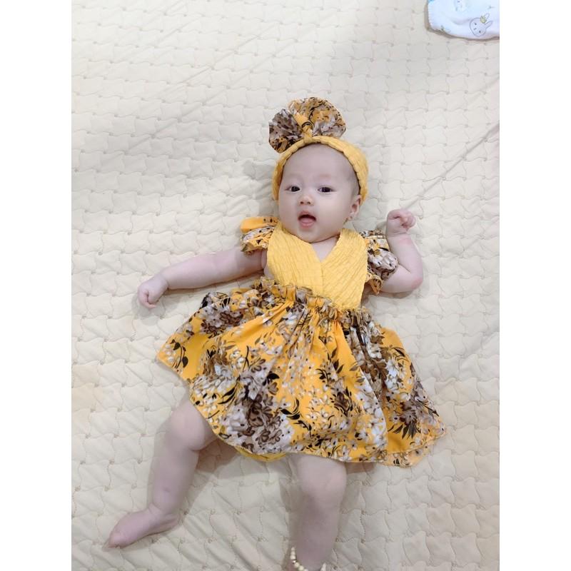 Body váy hoa vàng vải lụa kết hợp đũi xốp cho bé 3-12kg