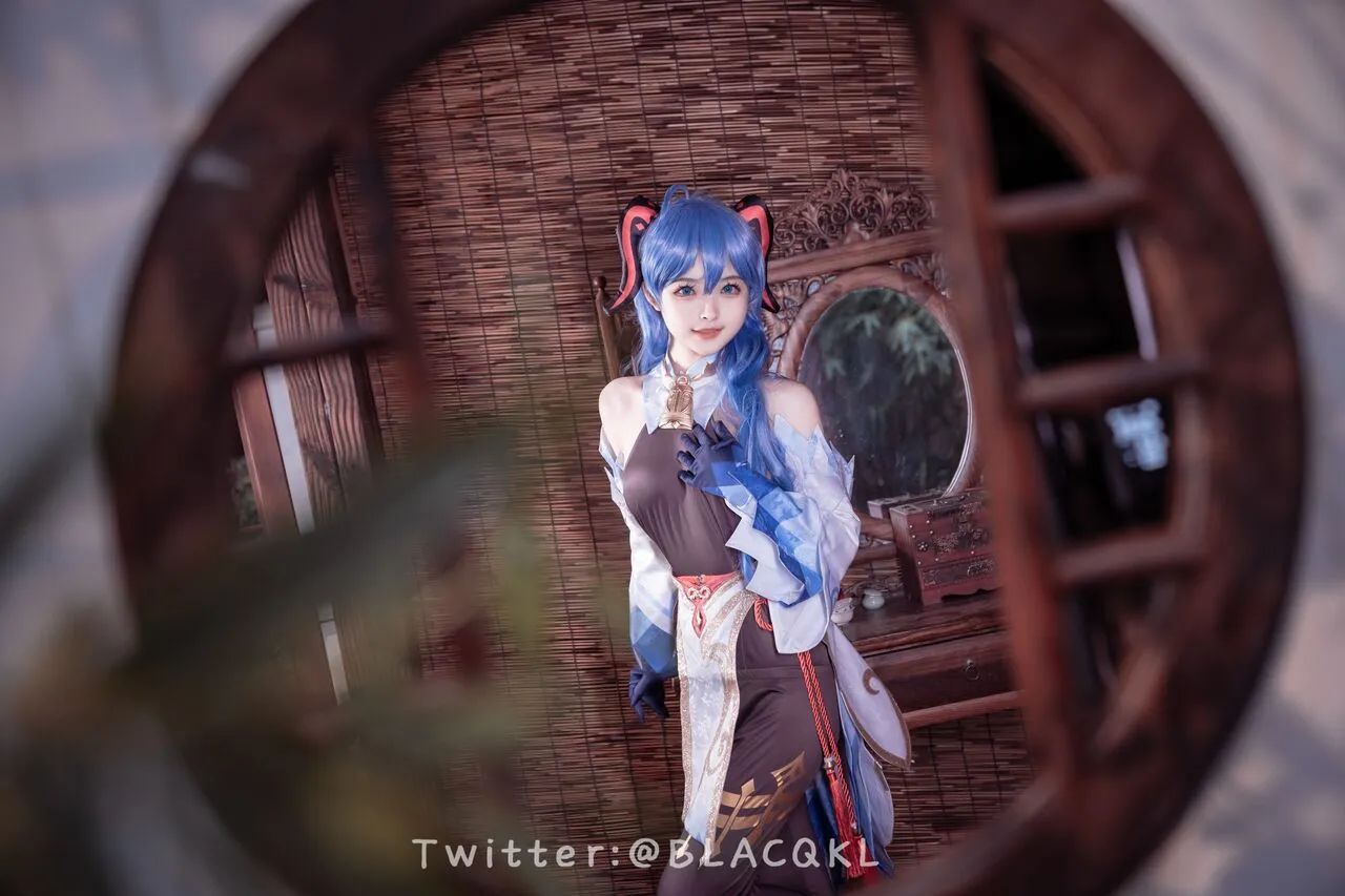 hình cosplay chapter 175 84