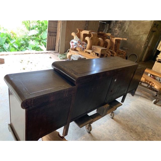 Kệ gỗ đuôi công mẫu mõ lồi kt 2m4