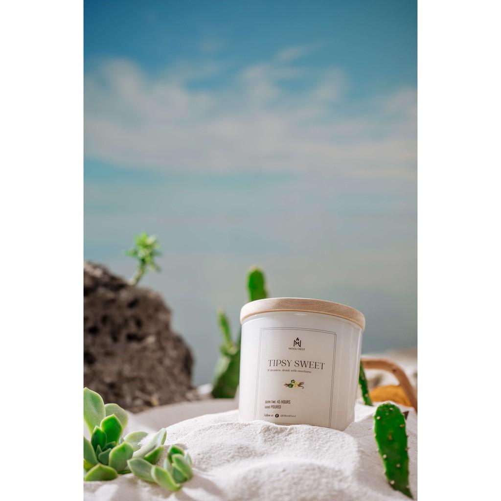Nến thơm thư giãn, trang trí nội thất MOOLI NEST sáp đậu nành - hương Vanila và Lúa Mạch cao cấp xuất khẩu châu Âu
