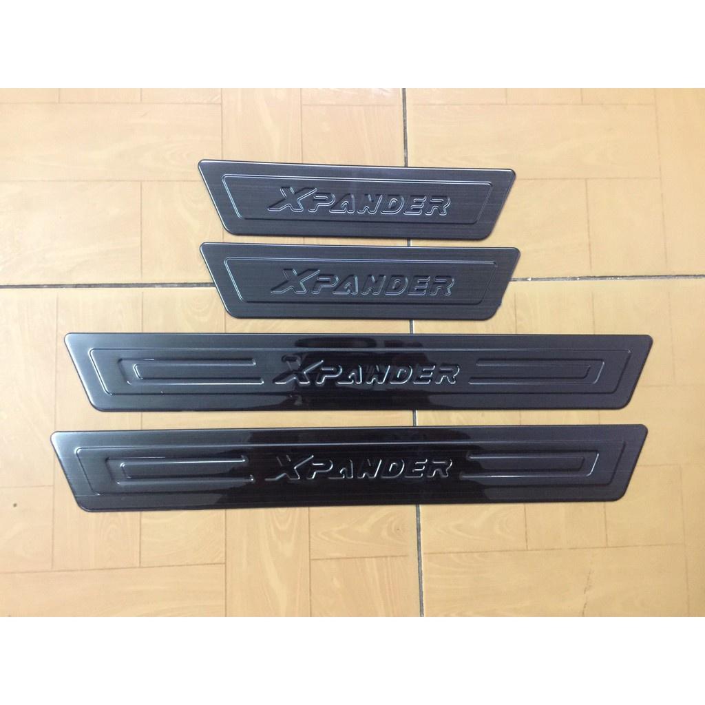 Nẹp bước chân, Ốp bậc cửa trong Titan/Inox MITSUBISHI XPANDER đời 2018-2023, Hàng Cao Cấp