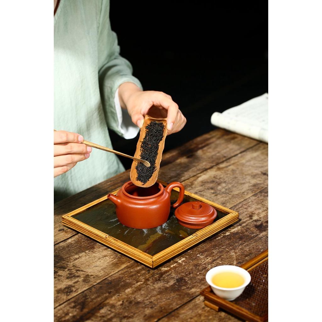 Ấm Tử Sa Đức Chung 190ml – Ngư Tử Chu Nê – NN Lý Lư Xuân