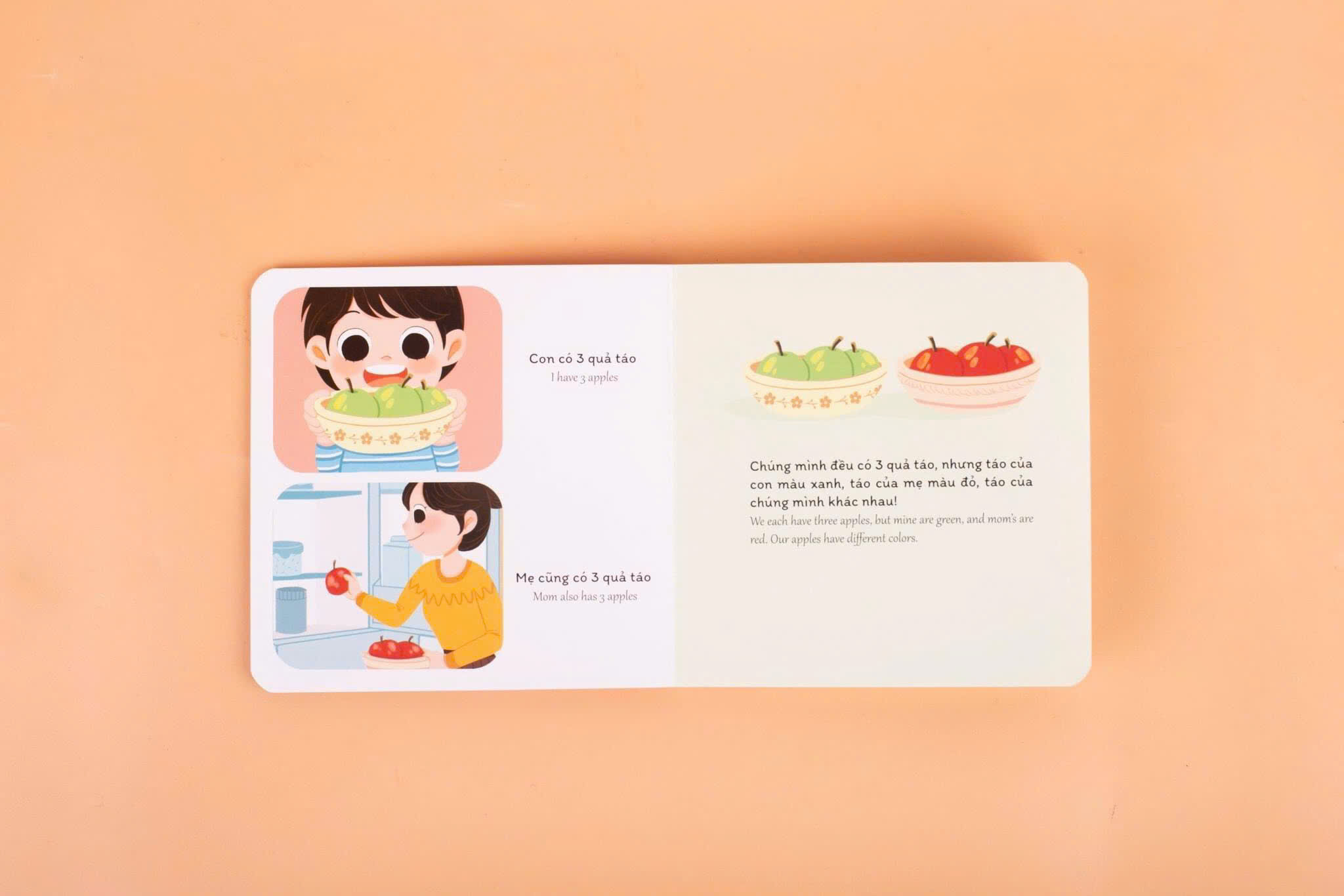 Combo Sách Song Ngữ BÉ HỌC GIAO TIẾP 2 - Từ Vựng Đối Lập (To - Nhỏ, Giống - Khác, Ít - Nhiều , Trên - Dưới), Sách Bồi Cứng Phát Triển Ngôn Ngữ Cho Bé