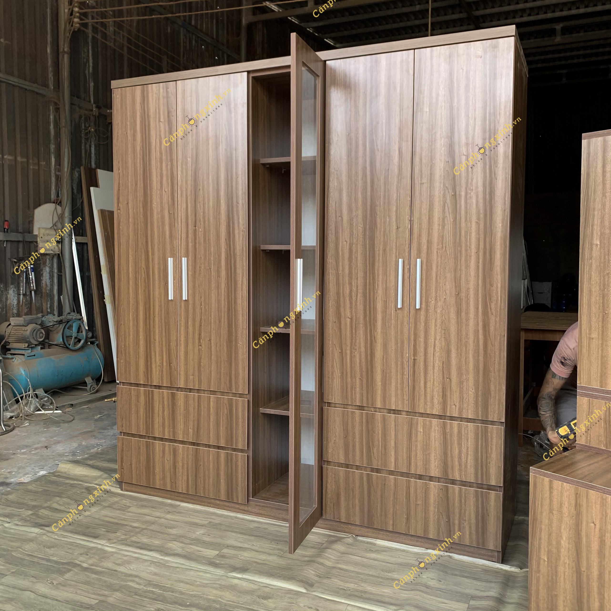Tủ áo 5 cánh, cánh lọng kính gỗ MDF CPX-T29