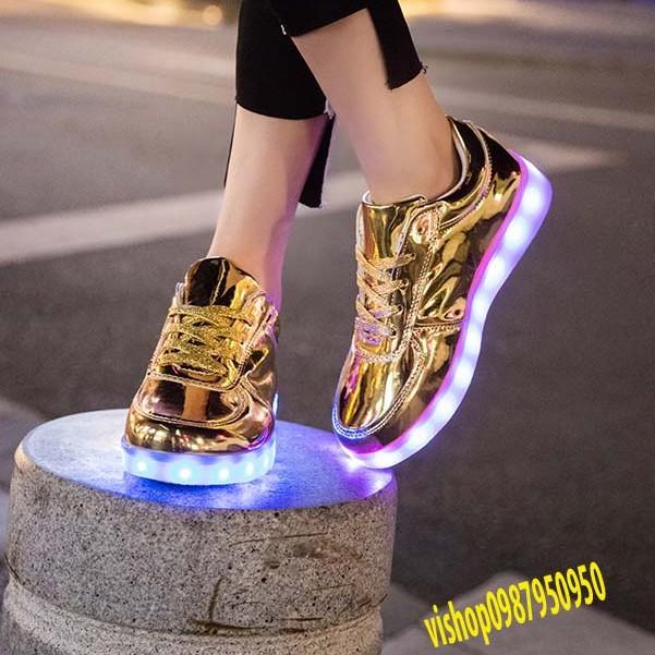 Giày Phát Sáng Vàng Bóng - giày phát sáng 7 màu ( nam - nữ