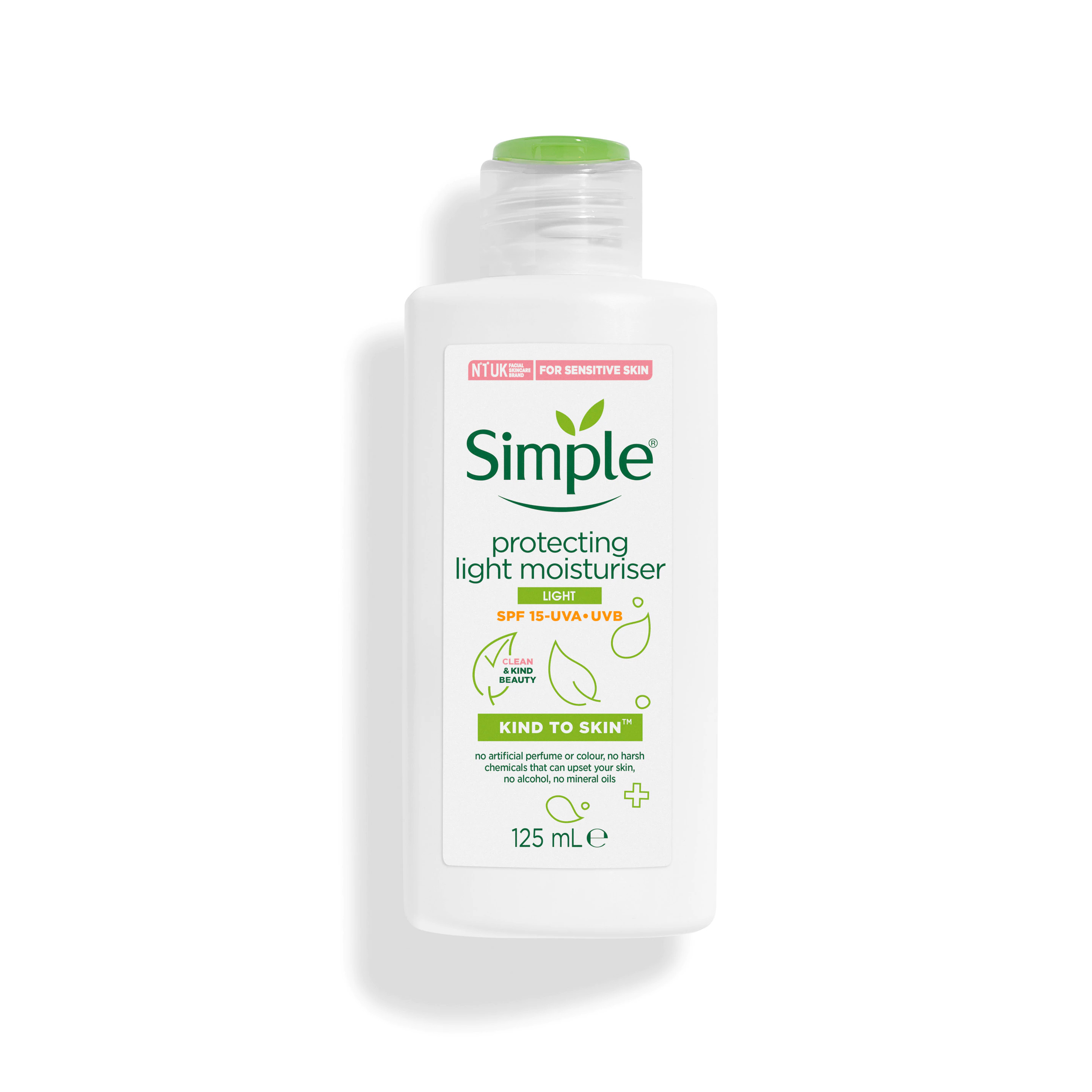 Kem dưỡng Simple Kind To Skin Hydrating Light Moisturizer SPF15 - Chống nắng 125ml