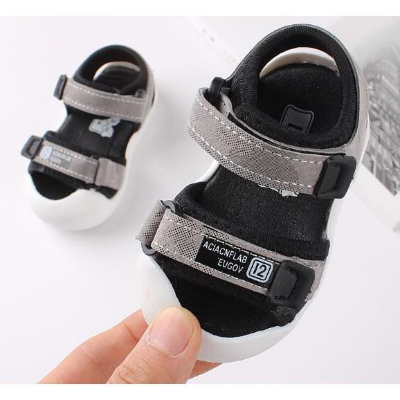 GIÀY SANDAL ĐẾ MỀM TẬP ĐI QUAI DÁN CHO BÉ