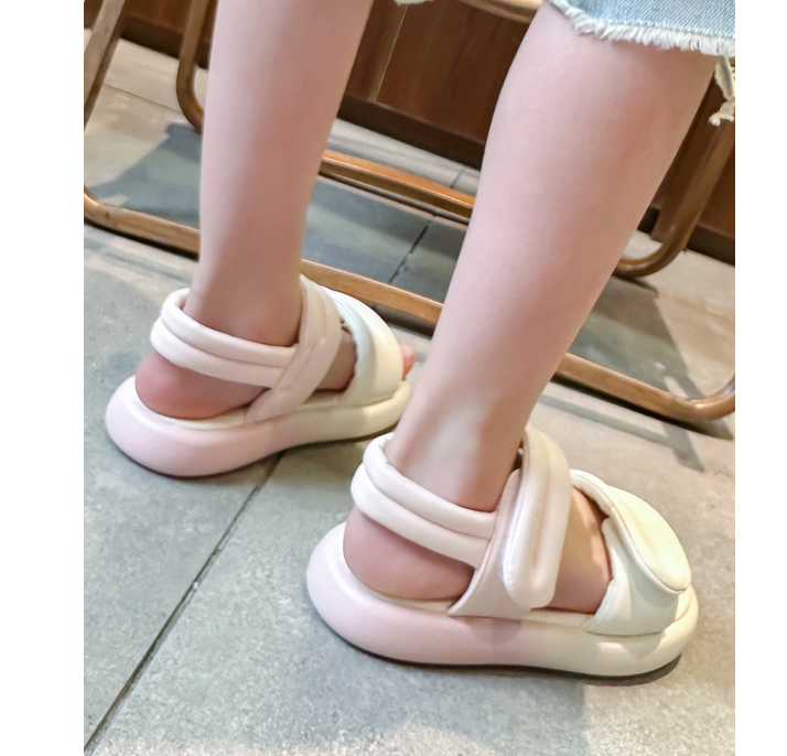 Giày Sandal quai hậu cho bé gái, thể thao siêu nhẹ, êm nhẹ chống trơn  – GSD9085